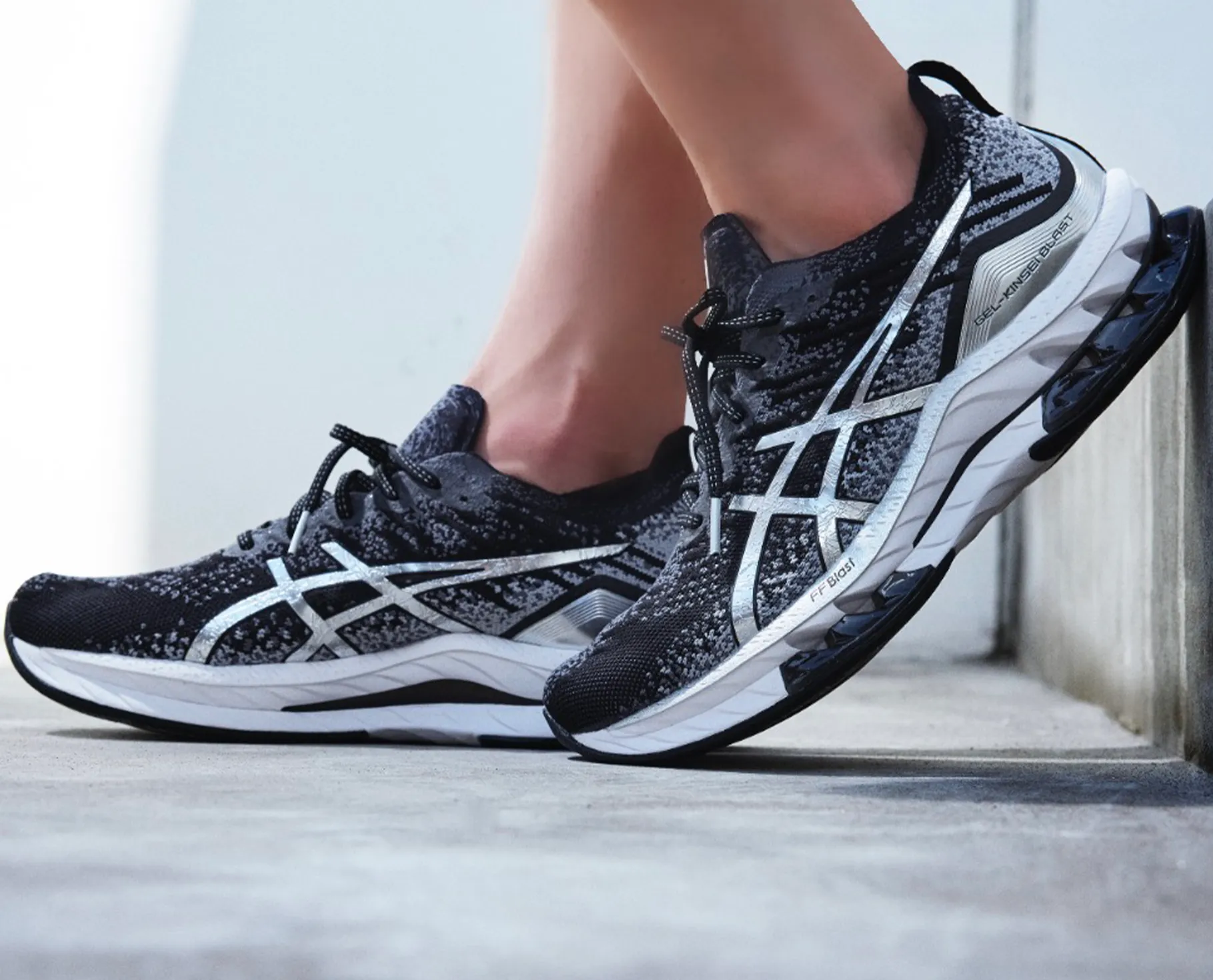 Asics Womens Gel Kinsei Blast Platinum <br> 1012B329 020