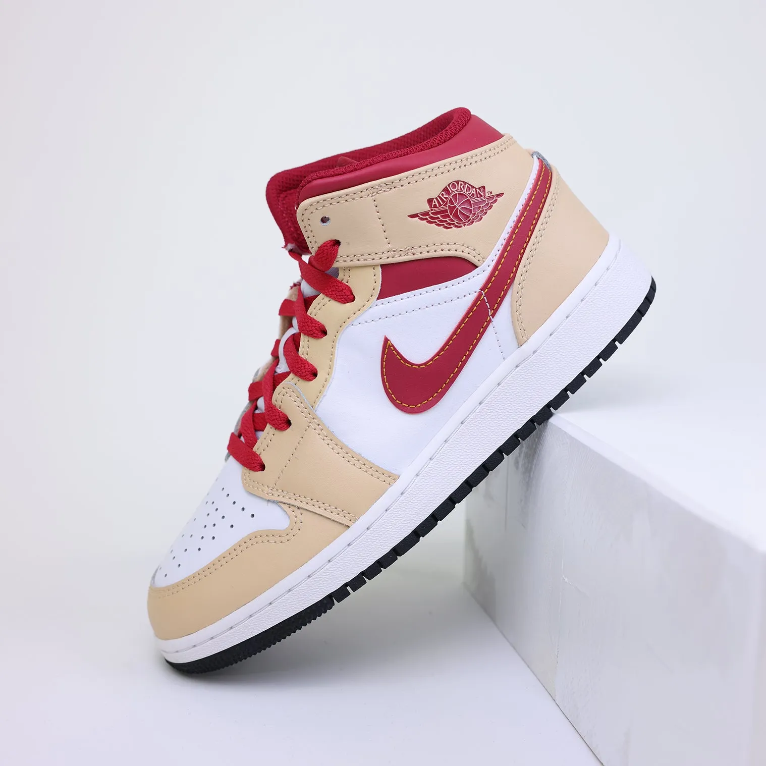 Jordan 1 Mid Beige Red