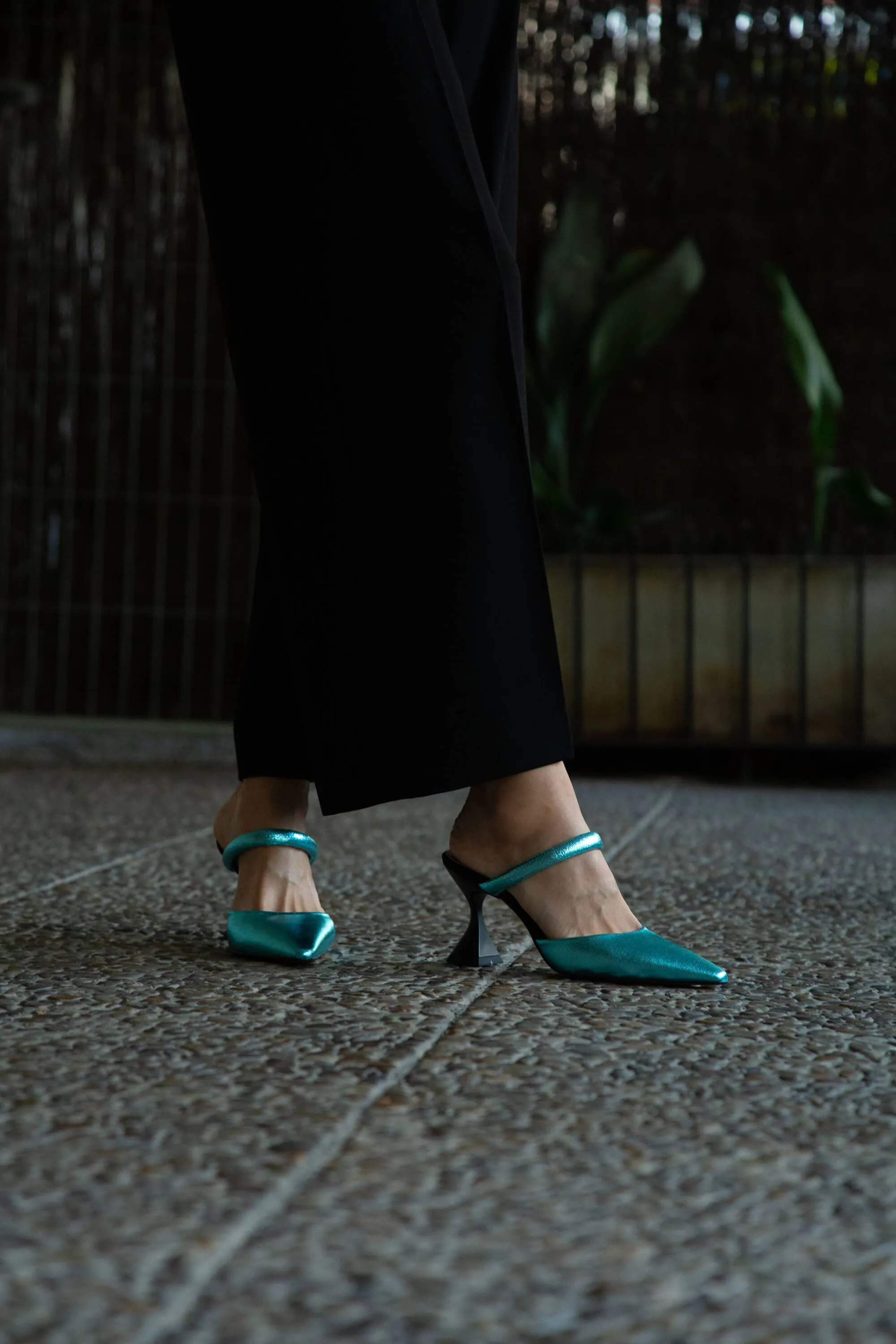 Lady Grace Vegan Heeled Pumps | Turquoise